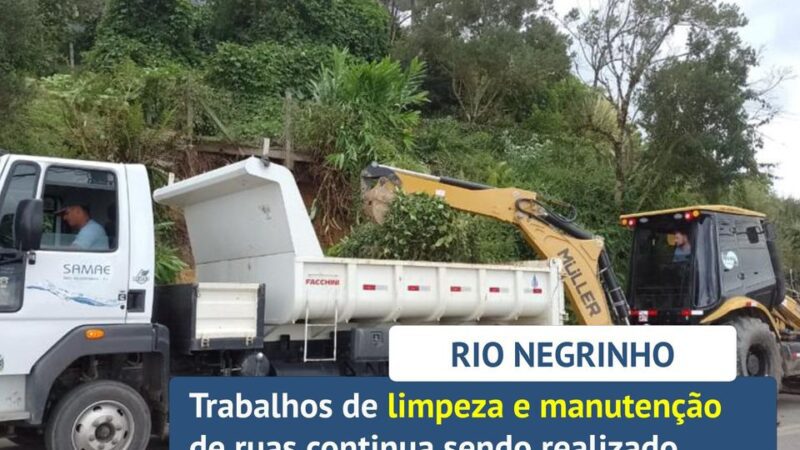 A Prefeitura Municipal segue realizando os trabalhos de limpeza e desobstrução de ruas em nossa cidade