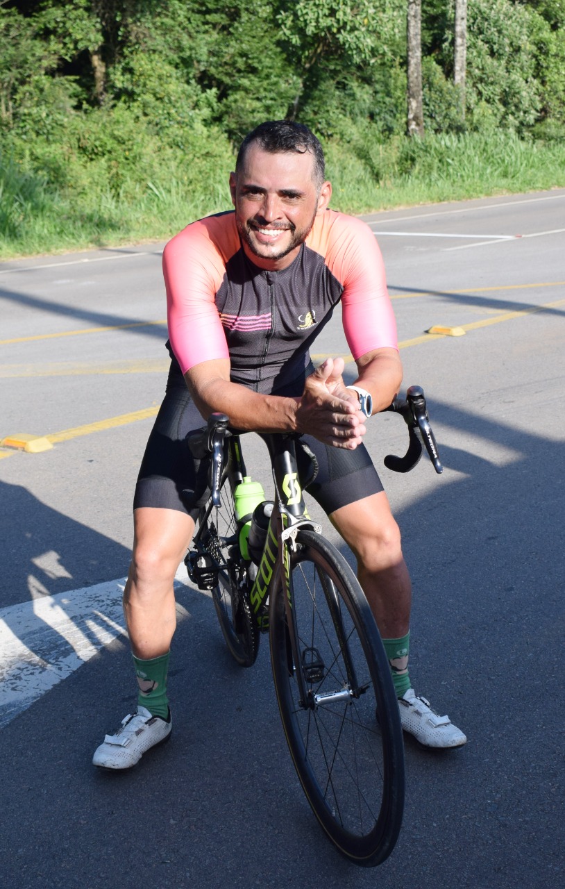 ATLETA MINEIRO PEDALOU 1570 KM ATÉ CAMPO ALEGRE