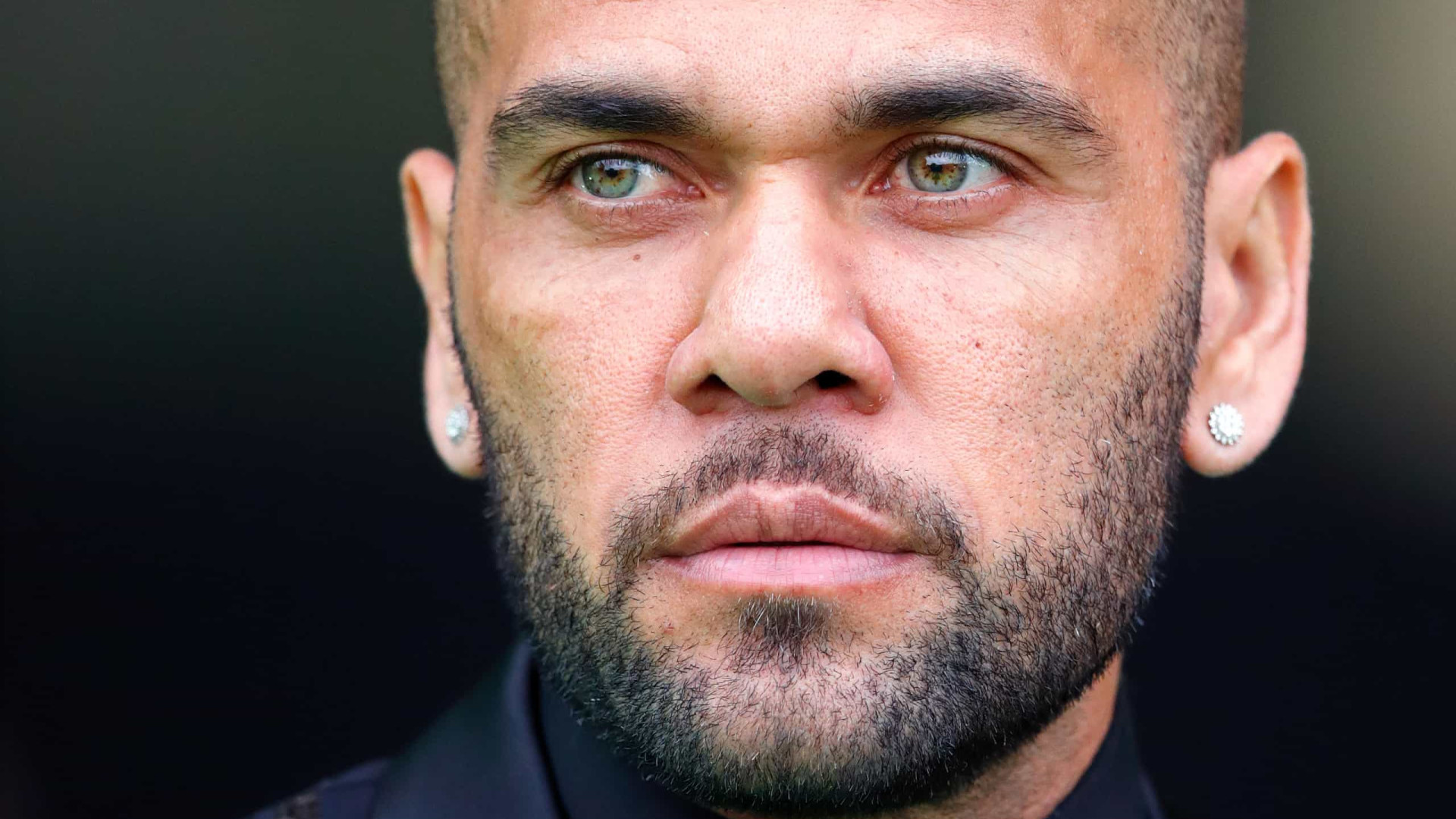 Daniel Alves é detido em Barcelona por suspeita de agressão sexual