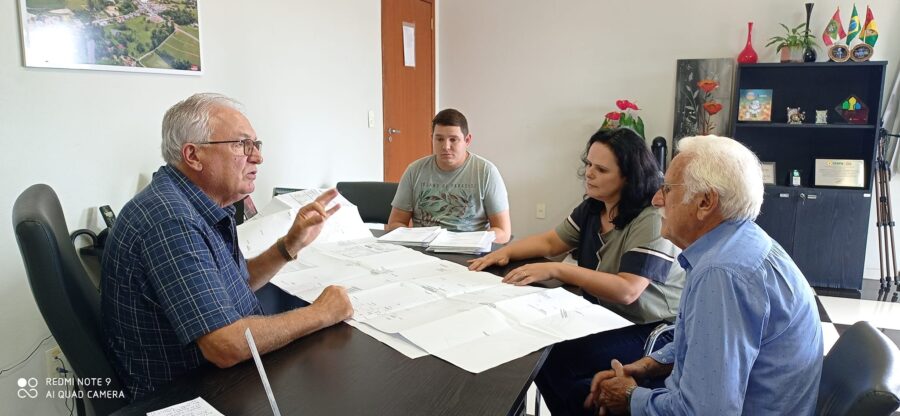 Genir Junckes recebeu Carolina Gaio e Alceu Gaio em Santa Terezinha