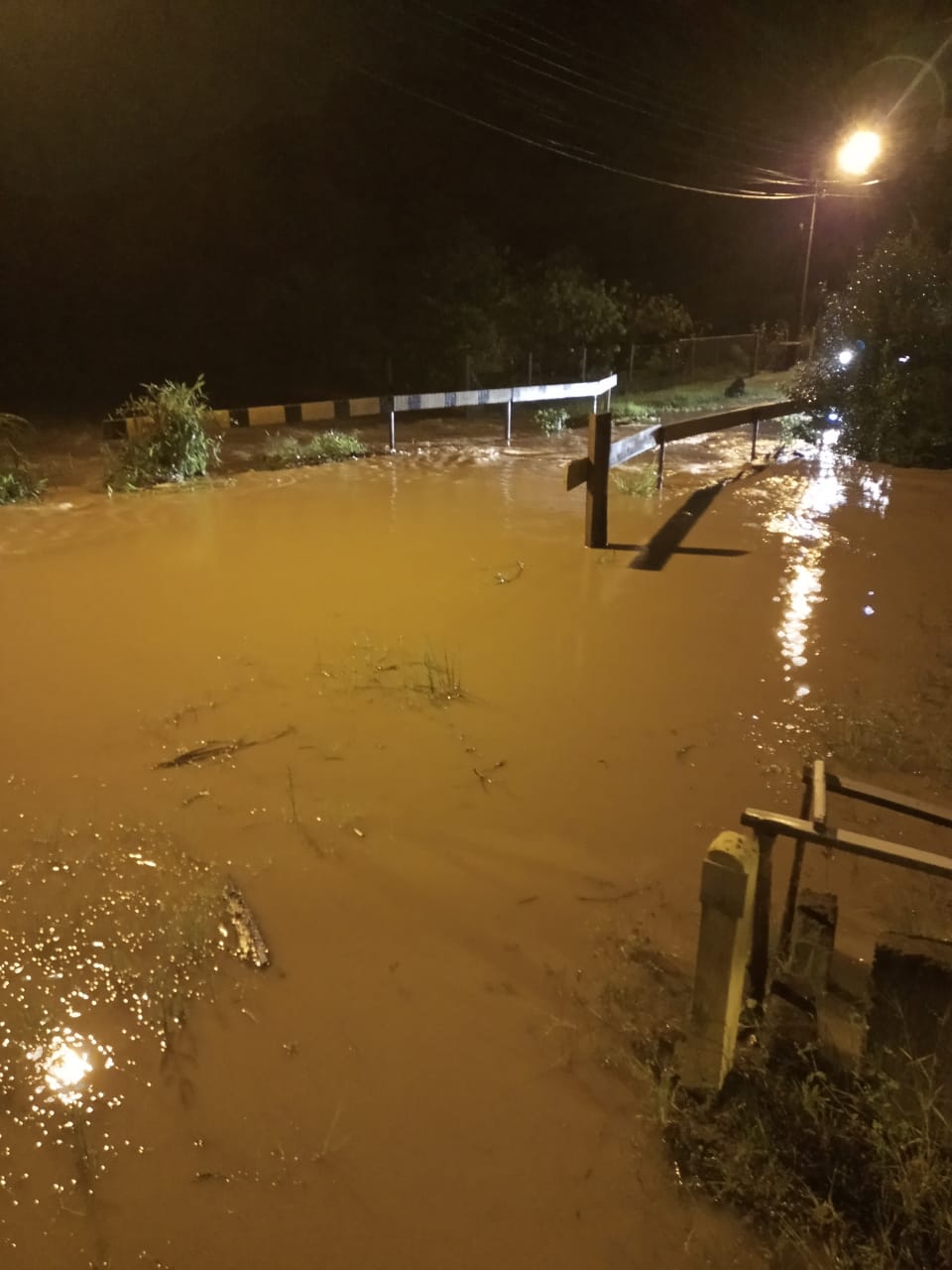 Estragos são registrados após temporal 