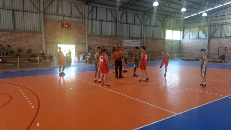 Basquete sub 15 conquista bronze na Copa de Abertura da Temporada