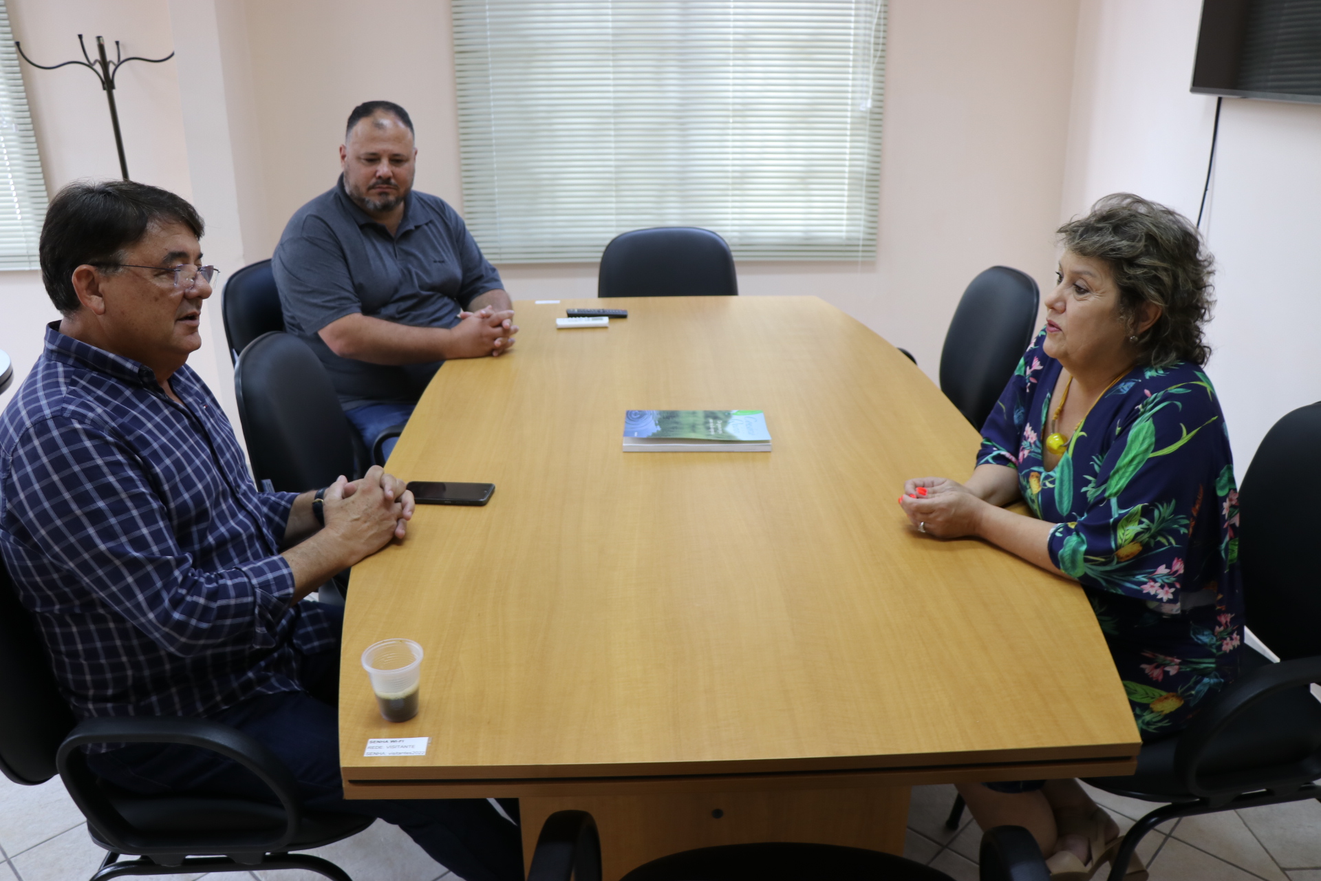 Deputado Maurício Peixer visita a Câmara Municipal