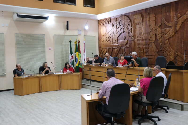 Na noite desta quinta-feira, (09/03) aconteceu a 08ª Sessão Ordinária da Câmara de Vereadores de São Bento do Sul.