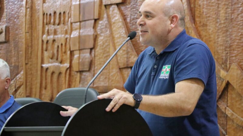 Na noite desta segunda-feira, 27 de março, aconteceu no Plenário Luiz Carlos Contesini a 12ª Sessão Ordinária da Câmara de Vereadores de São Bento do Sul.