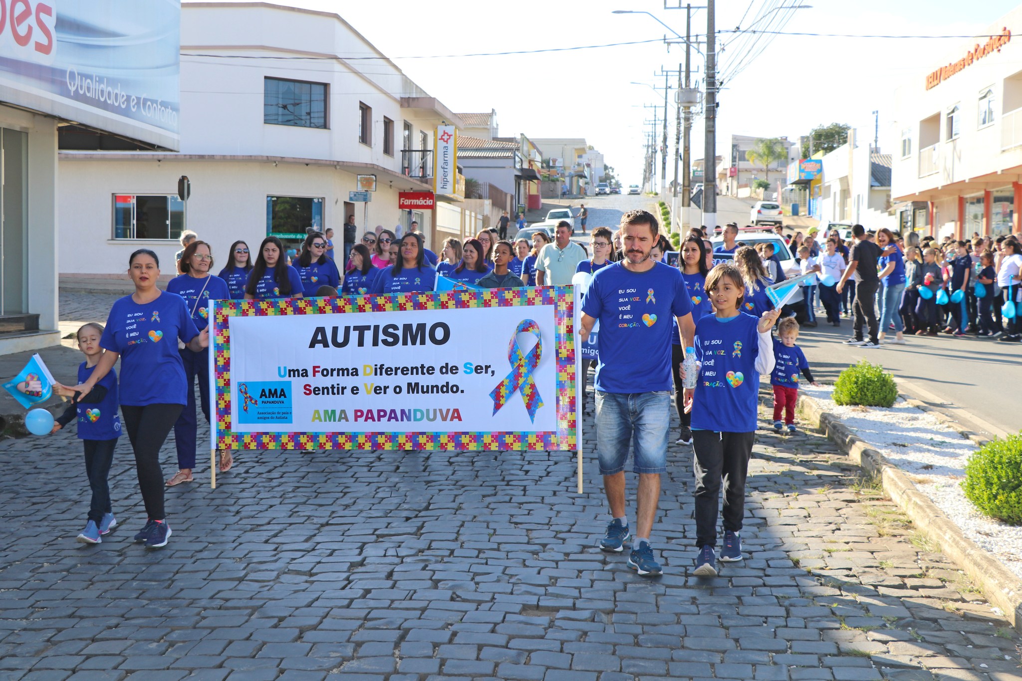 Papanduva realiza passeata no Dia Mundial de Conscientização Sobre o Autismo,