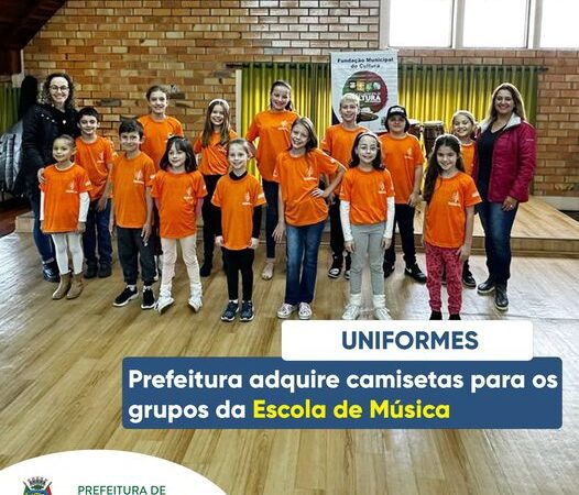 PREFEITURA ADQUIRE UNIFORMES PARA OS GRUPOS DA ESCOLA DE MÚSICA