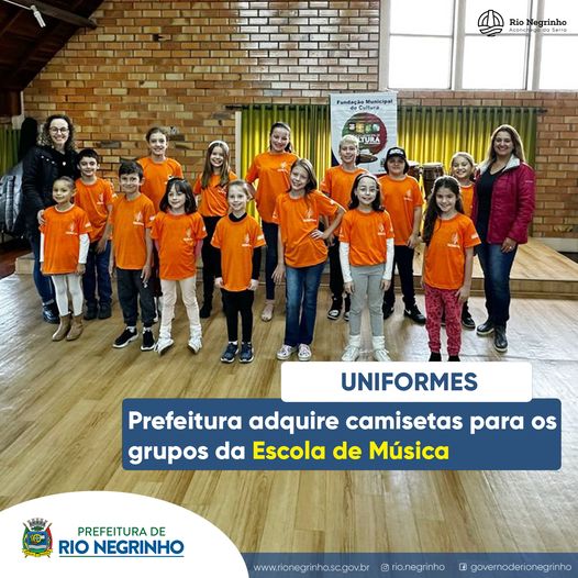 PREFEITURA ADQUIRE UNIFORMES PARA OS GRUPOS DA ESCOLA DE MÚSICA