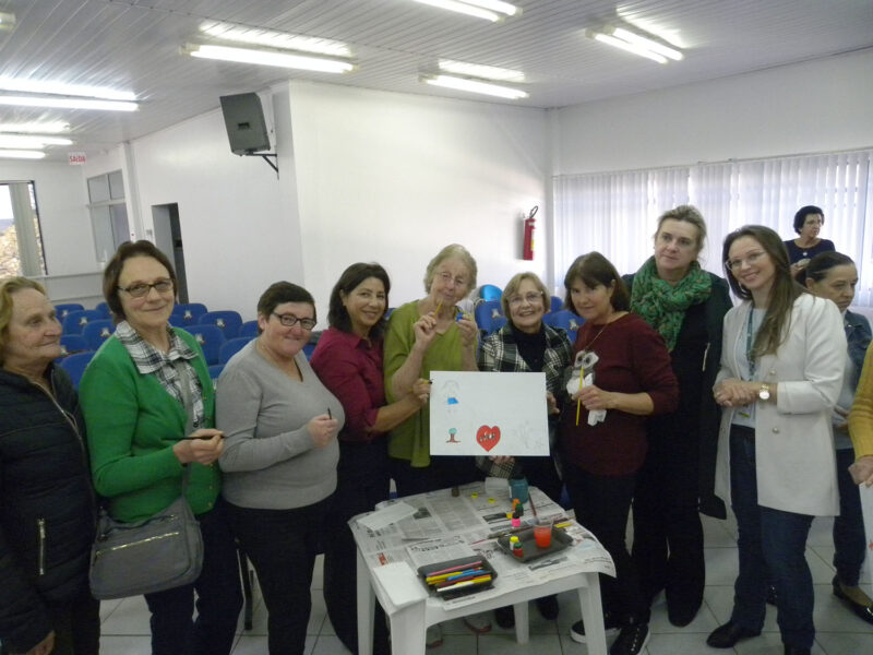 Reflexão sobre a feminilidade marca encontro do “Bem com a Vida – Climatério”