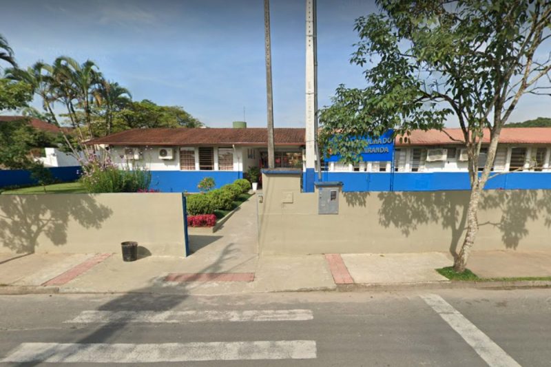 Funcionária de escola em Joinville é agredida por mãe de aluna