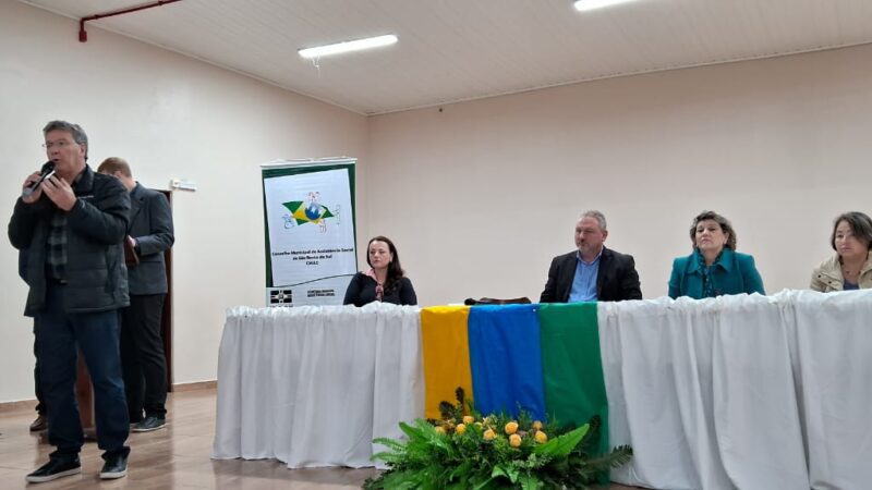 Vereadoras participam da abertura da 14ª Conferência de Assistência Social