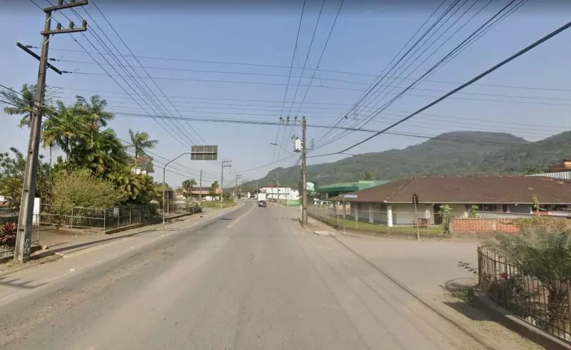 Homem tenta roubar comércio em Jaraguá do Sul, mas é reconhecido por vítima