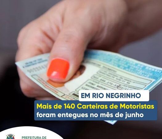 MAIS DE 140 CARTEIRAS DE MOTORISTAS ENTREGUES