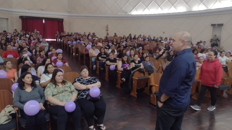 Cozinheiras participam de formação com as nutricionistas da SEMED