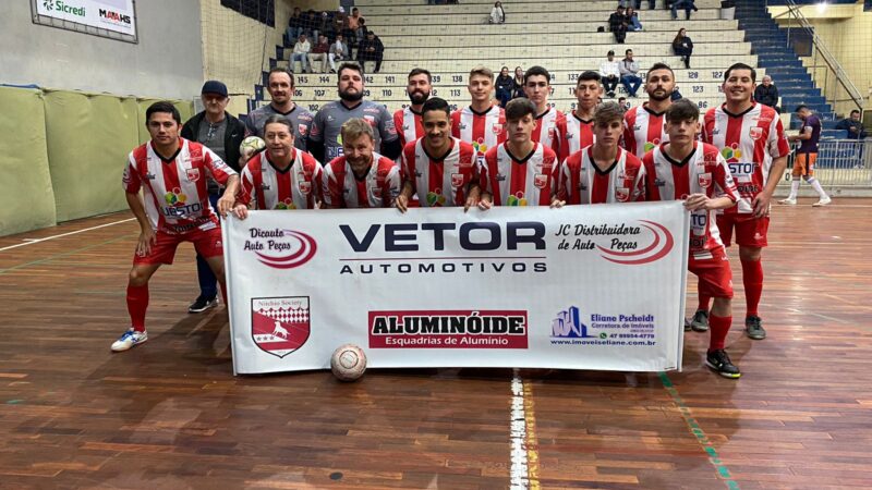 Equipes buscam vaga na grande final do Municipal de Futsal 1ª Divisão