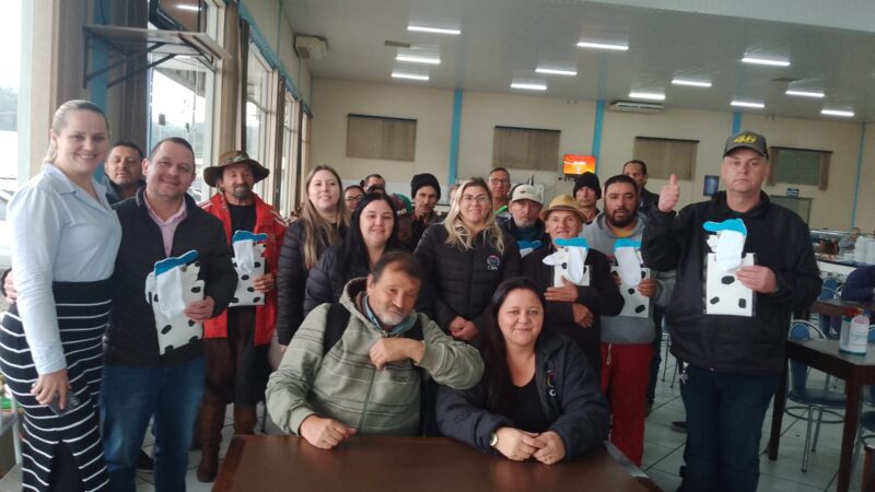 Celebração Emocionante em Monte Castelo Homenageia Pais Ligados ao CAPS e Casa Terapêutica