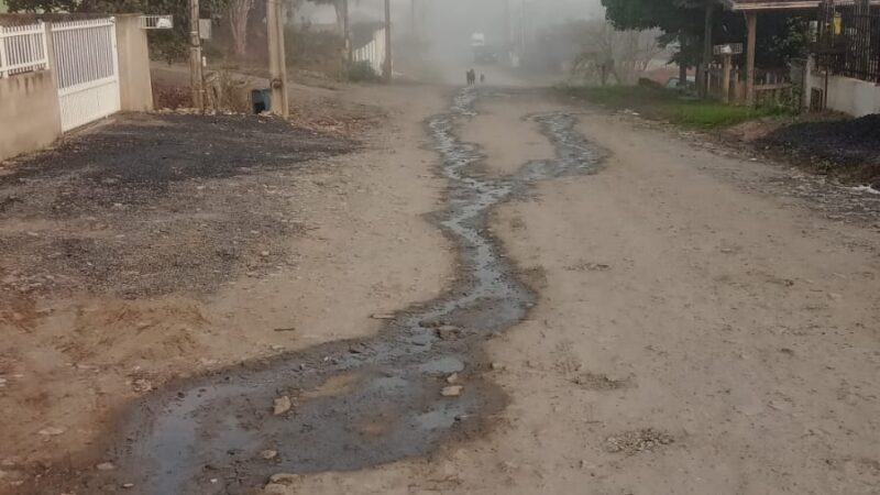 Moradores Aguardam Melhorias na Rua Abílio da Silva, em Santa Terezinha