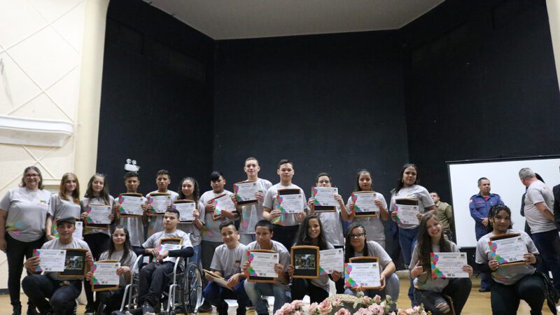 Formatura da segunda turma do Projeto #aTuAção