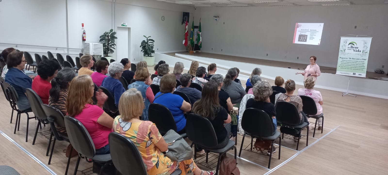 Encontro fala sobre fonoaudiologia na saúde da mulher