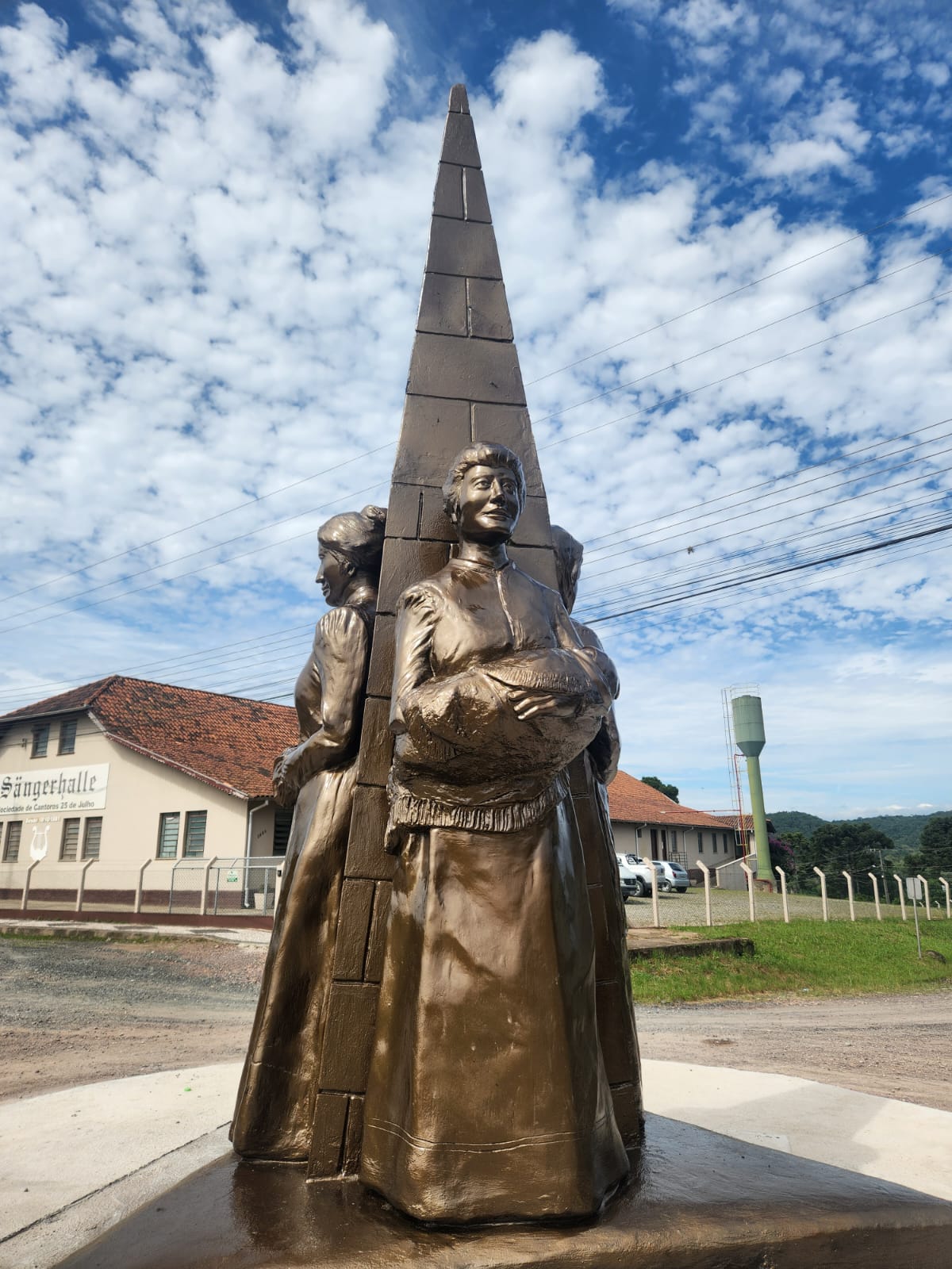 Homenagem às mulheres imigrantes de São Bento do Sul