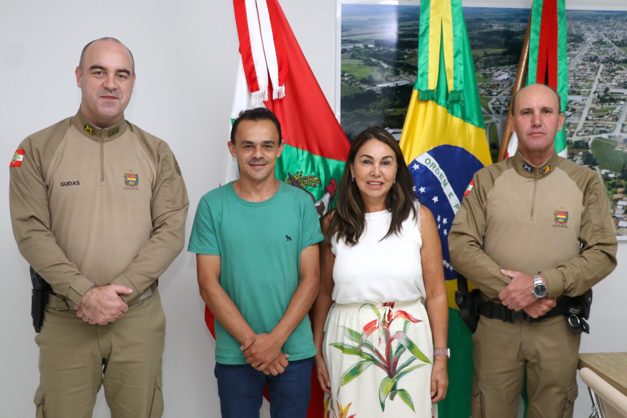 Prefeito Jefinho e a Vice-Prefeita Marli de Luca receberam o Comandante do 3º Batalhão de Polícia Militar de Canoinhas