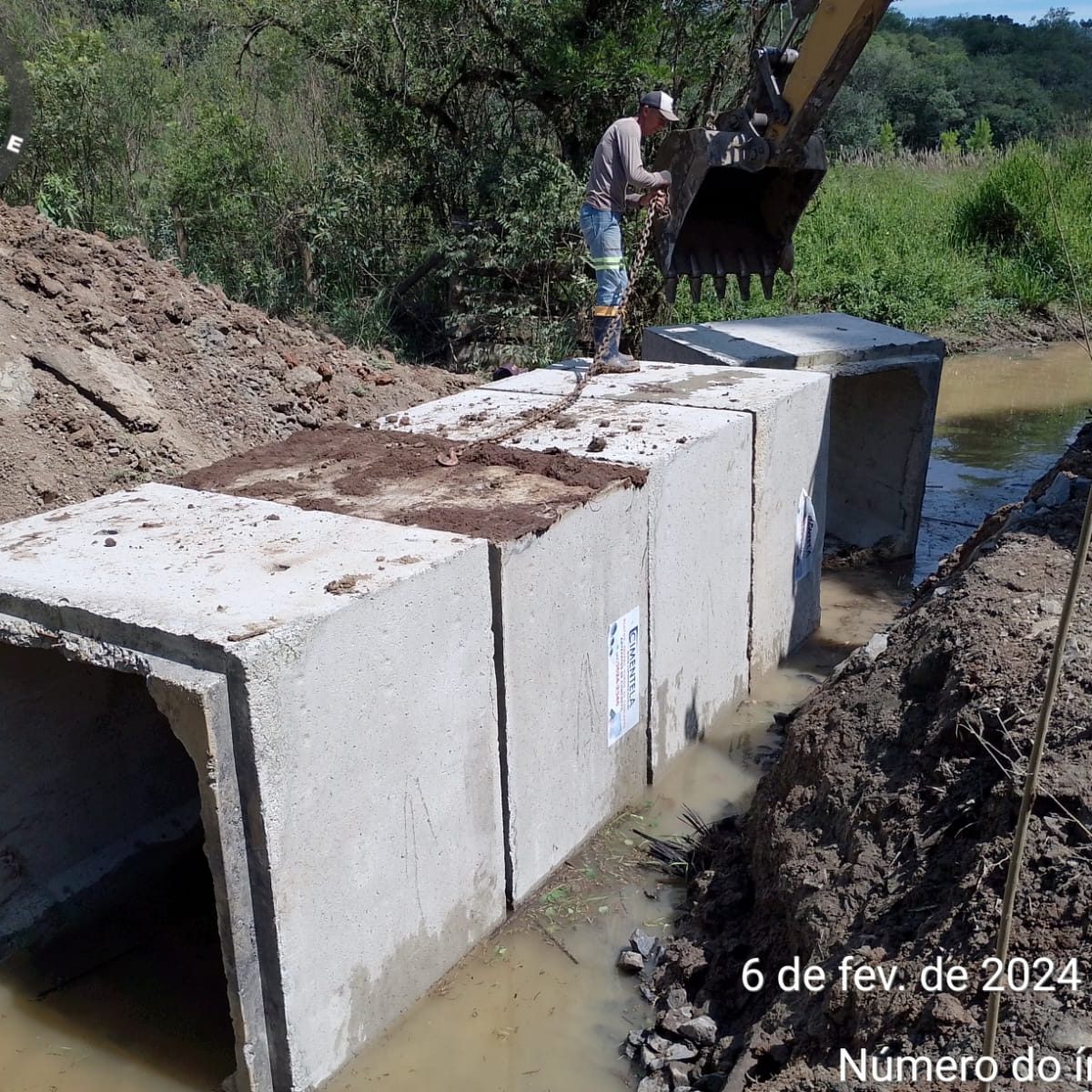 Prefeitura de Monte Castelo substitui manilhas por galerias na Estrada Geral entre Arigolandia e Minhocão