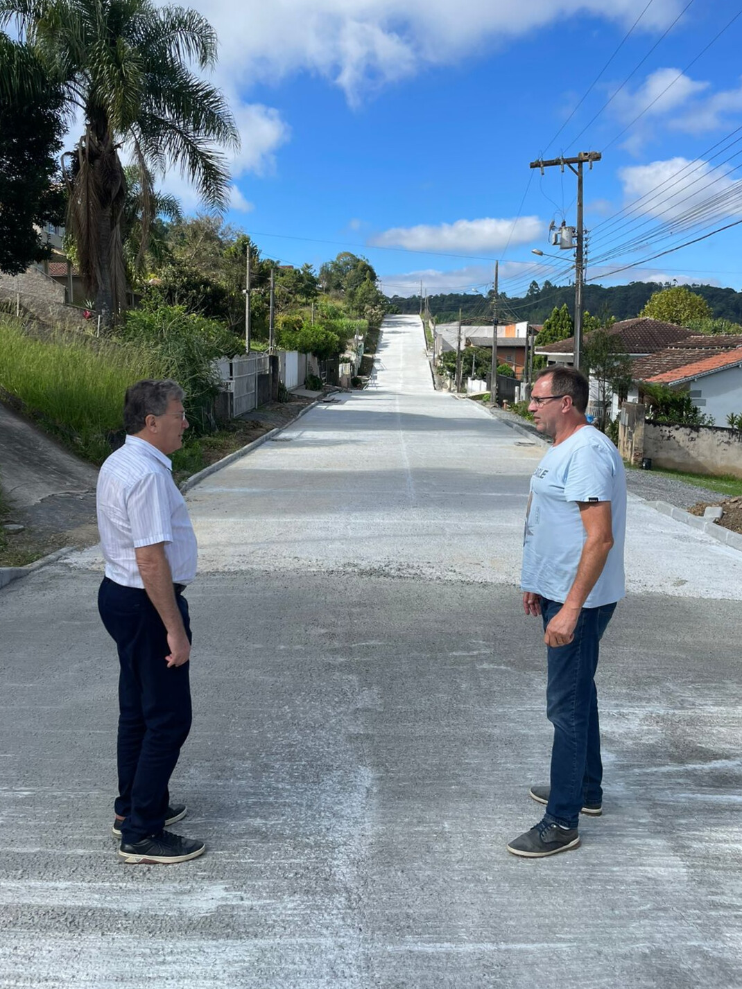 Rua Antônio Rujanowsky recebe pavimentação