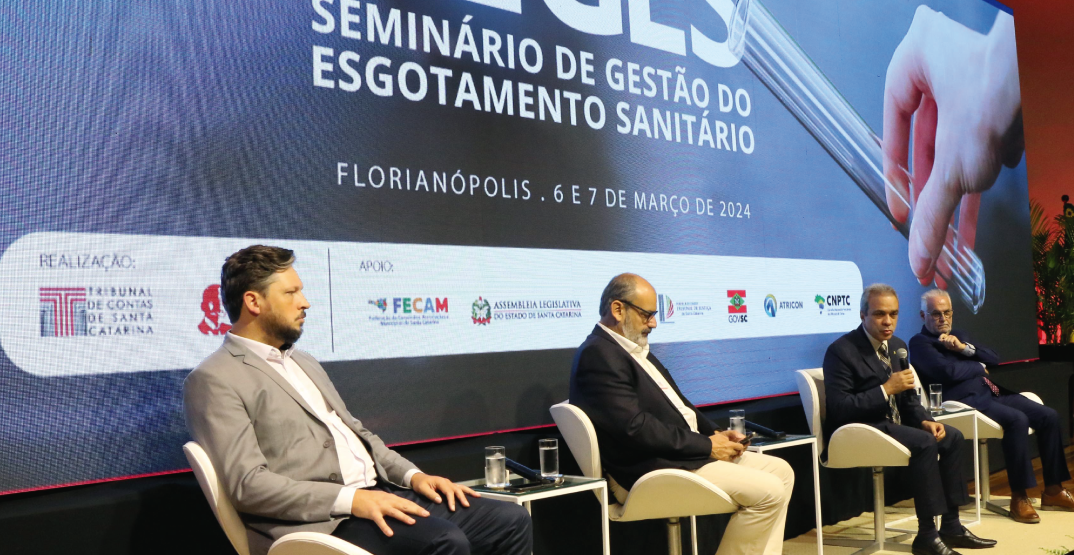 Diretor do Samae participa de painel em evento estadual