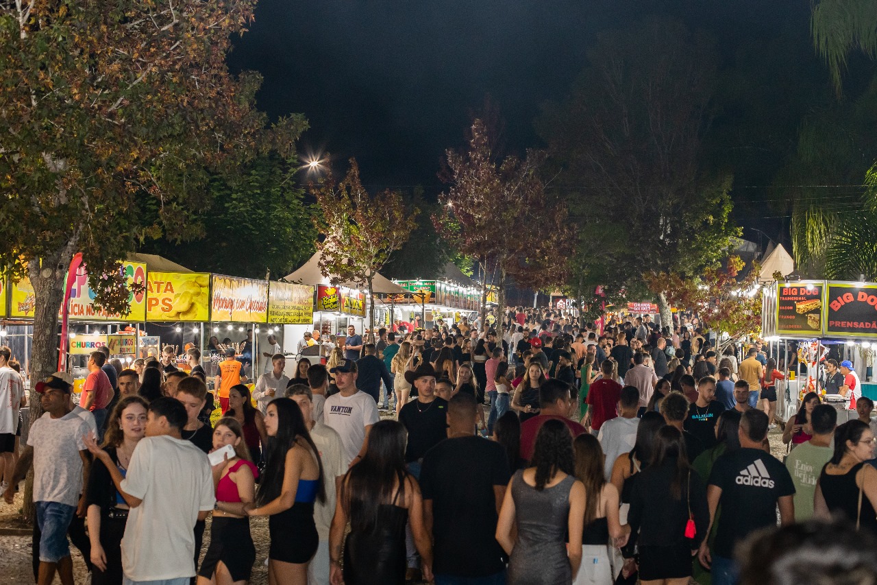 PRIMEIRO FINAL DE SEMANA DA XXIV FESTA ESTADUAL DA OVELHA COM GRANDE PÚBLICO