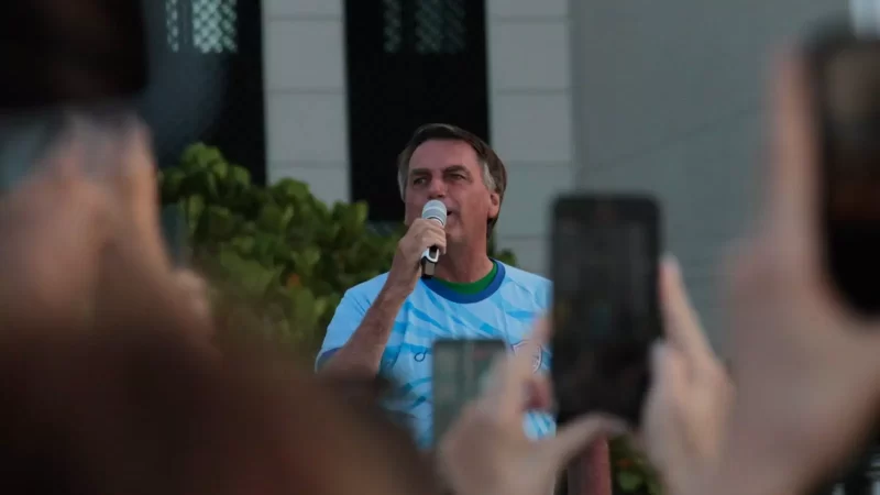 Bolsonaro em Santa Catarina: ex-presidente retorna ao estado na próxima semana