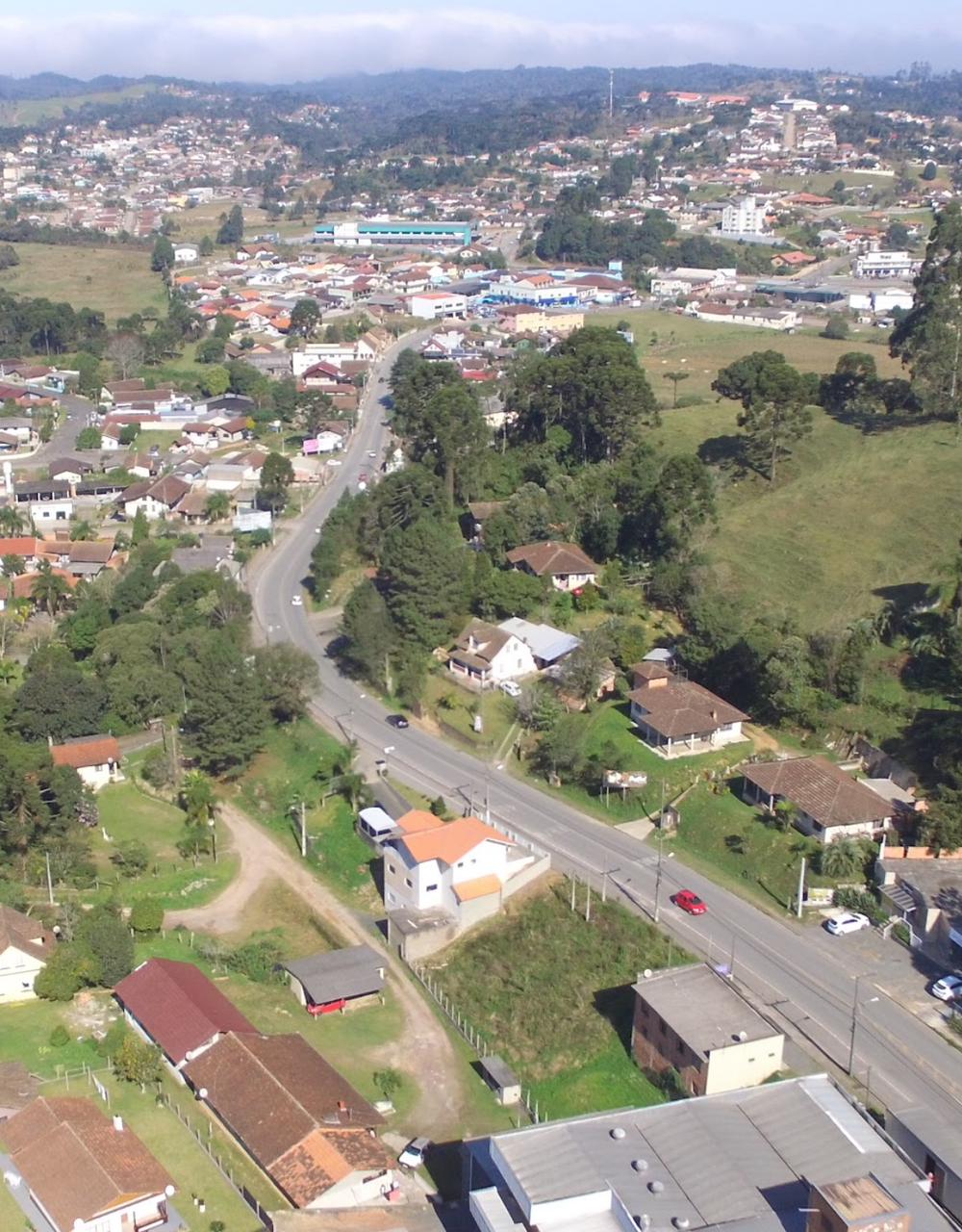 Iluminação LED em vias de Serra Alta