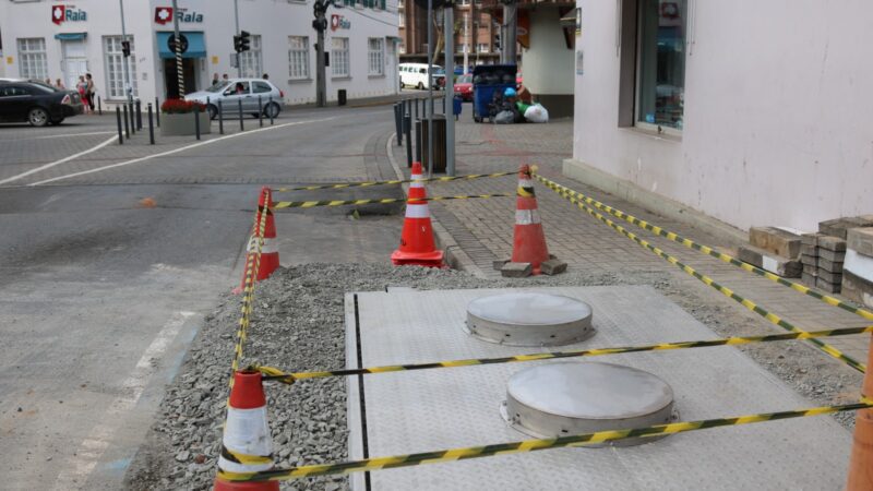 Novas lixeiras subterrâneas no Centro