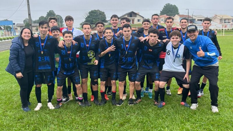 Escola Valentin de Monte Castelo é campeã na etapa municipal do Moleque Bom de Bola!