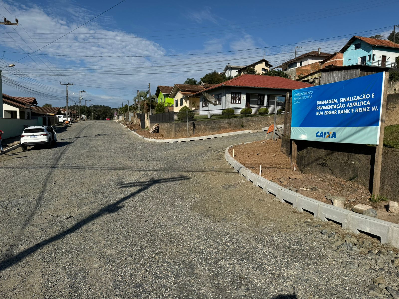 Obras de pavimentação avança no bairro Cruzeiro