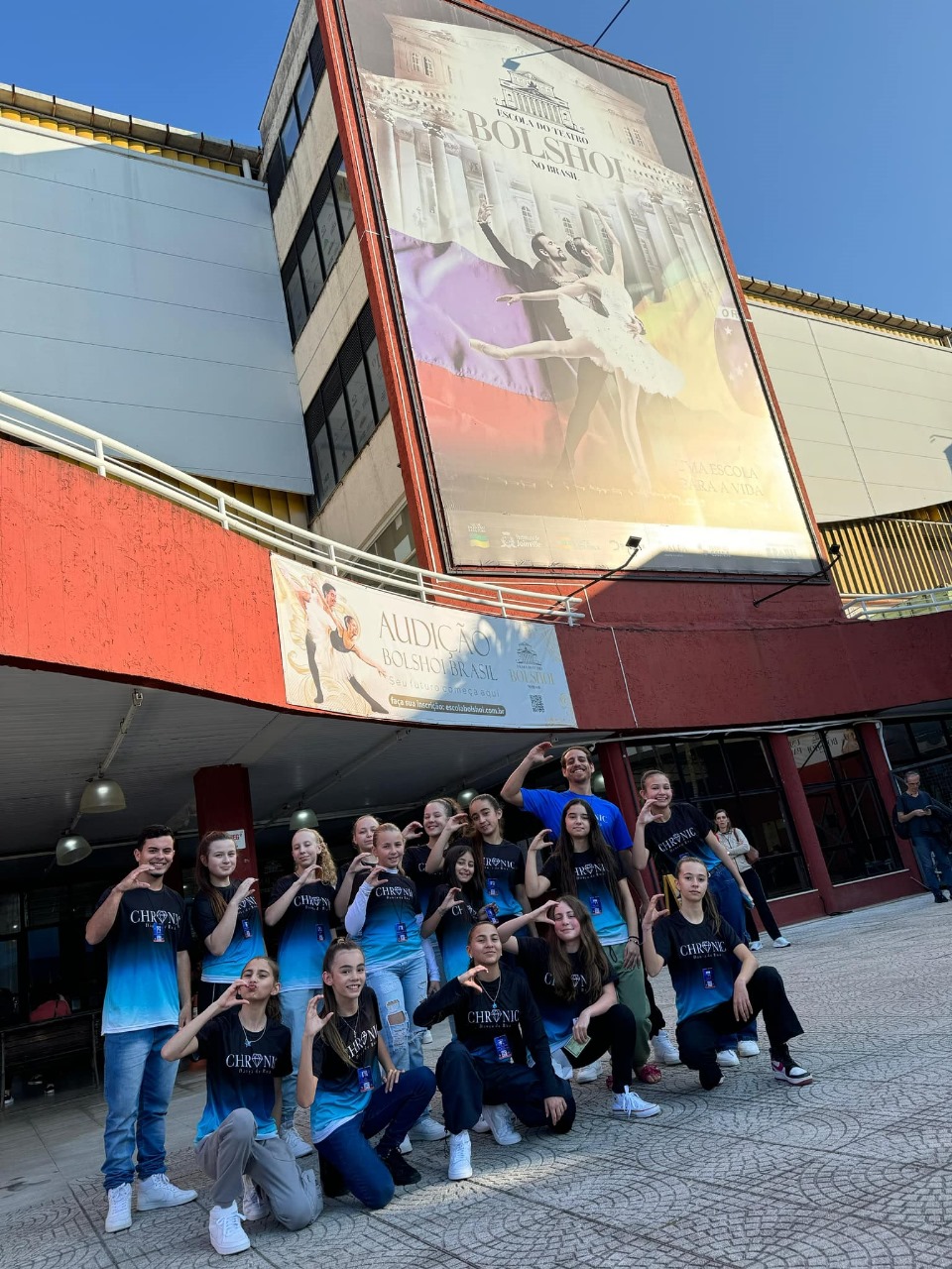 GRUPO CHRONIC DE CAMPO ALEGRE REALIZOU APRESENTAÇÕES DO FESTIVAL DE DANÇA DE JOINVILLE