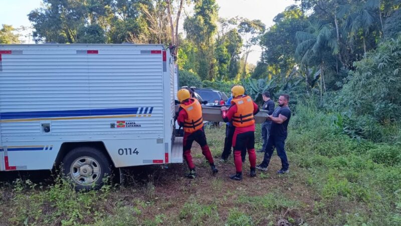 Corpo de homem é encontrado no rio em Corupá