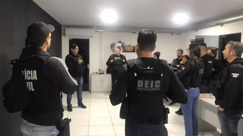 Corrupção no Samae de Pomerode resulta na prisão de servidor por posse de arma