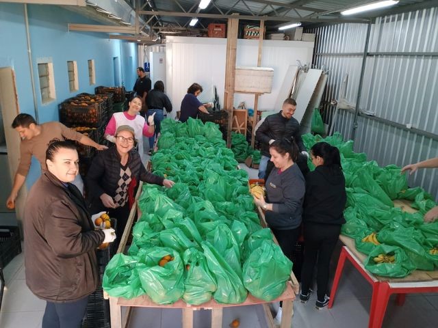 São Bento do Sul faz primeira entrega do ano do Programa de Aquisição de Alimentos