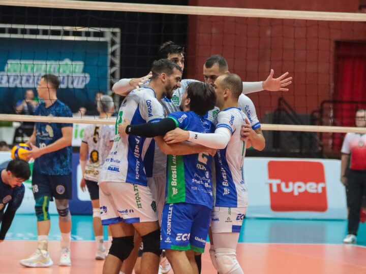 Joinville Vôlei, time patrocinado pela Tuper, se prepara para a Superliga 