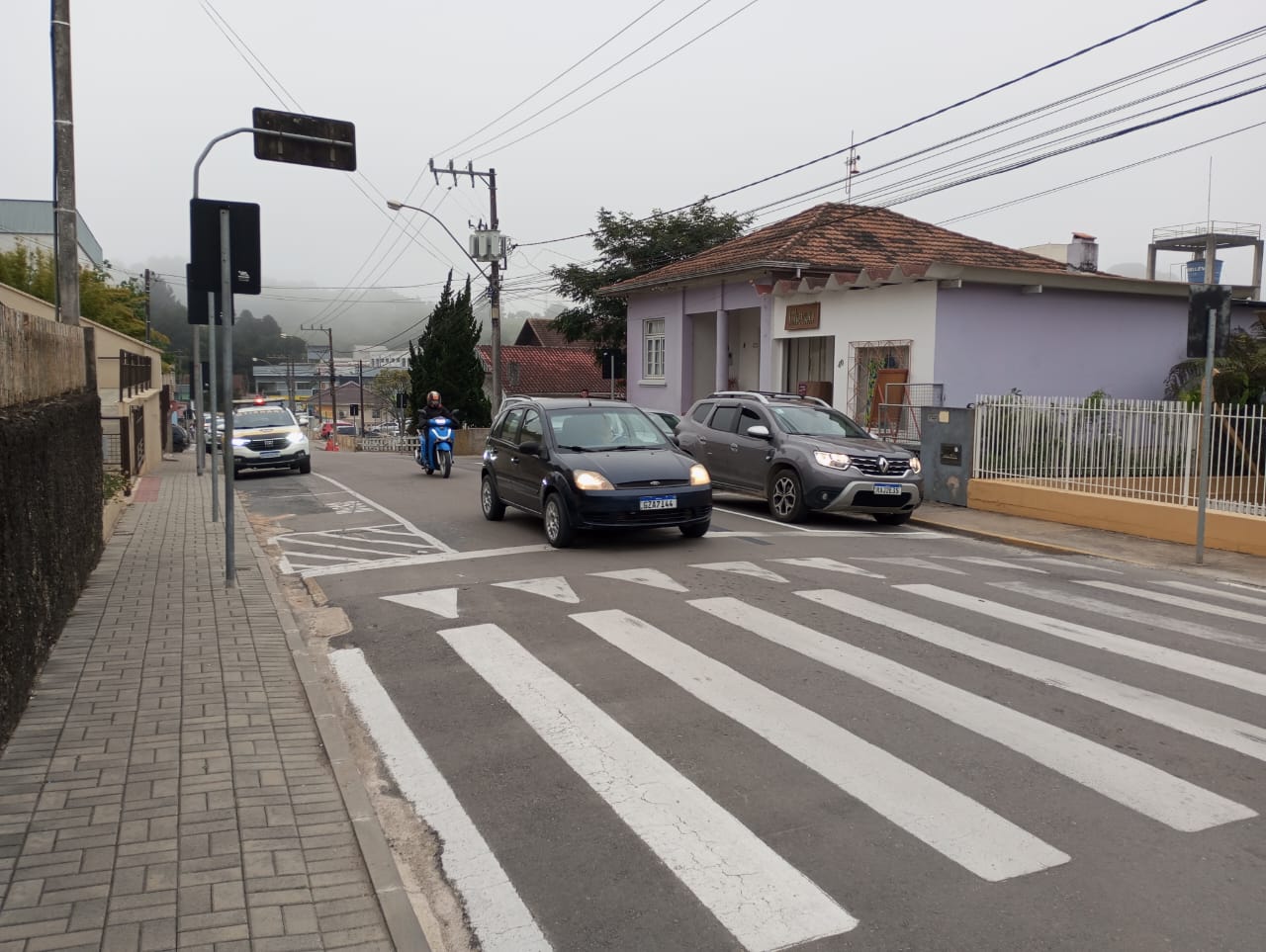 Mudanças na rua Alfredo Diener 