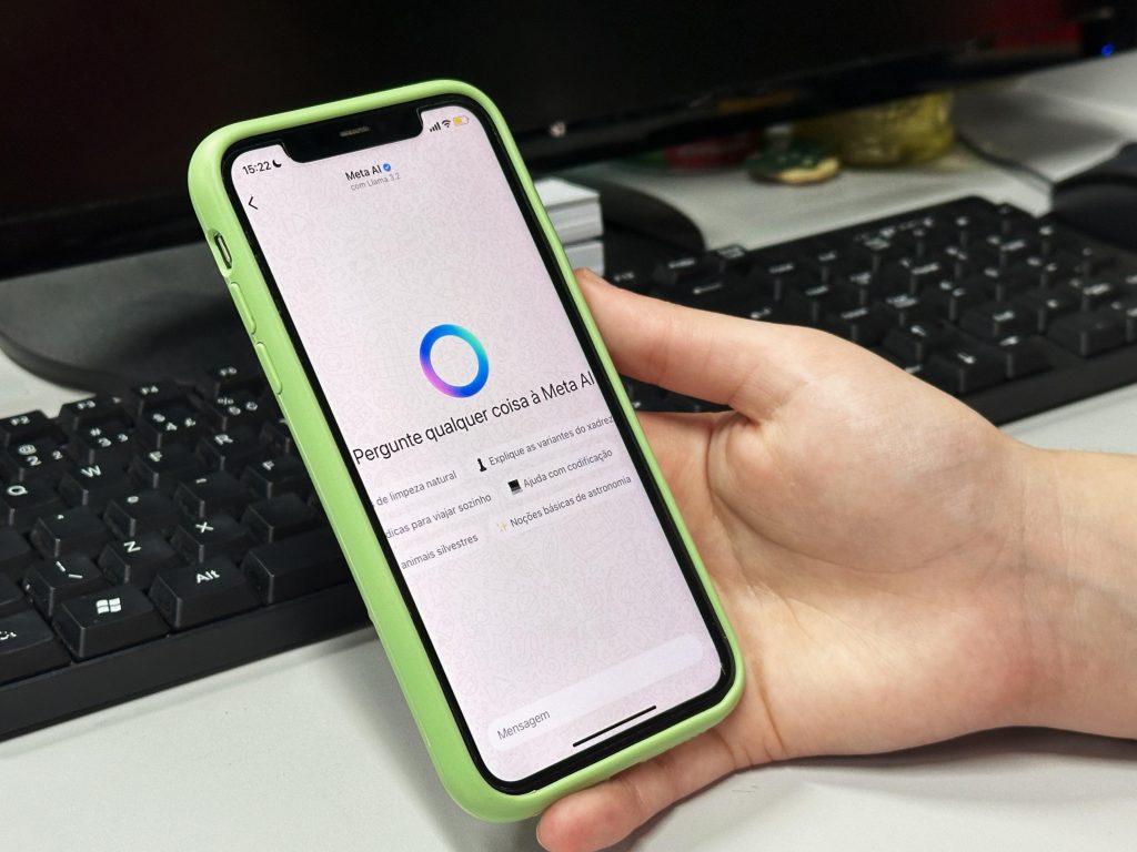 Você sabia que em breve será possível conversar com a IA por áudio no WhatsApp ?