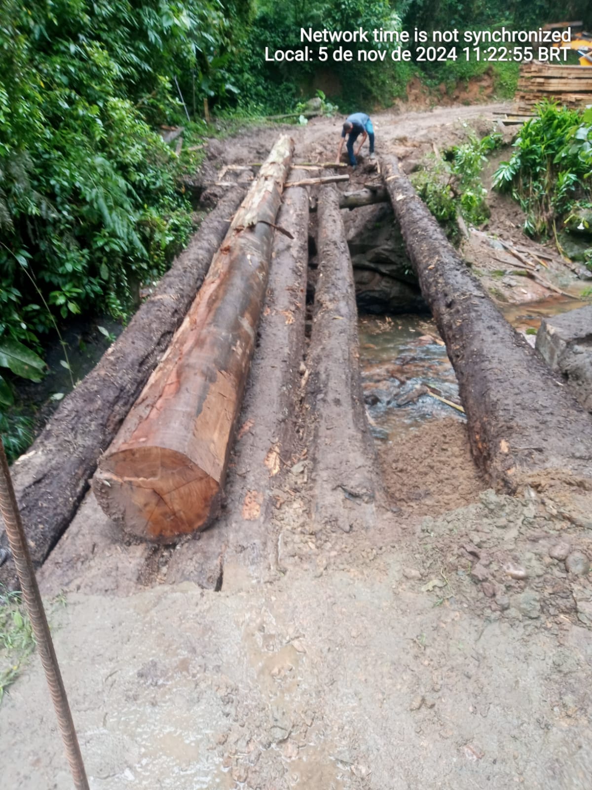 Obras em ponte da Estrada Saraiva