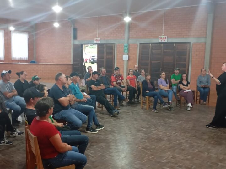 Palestra para produtores rurais