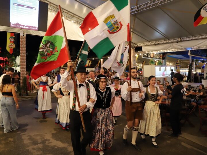 Mesmo com chuva, a abertura da 34ª Schützenfest está mantida