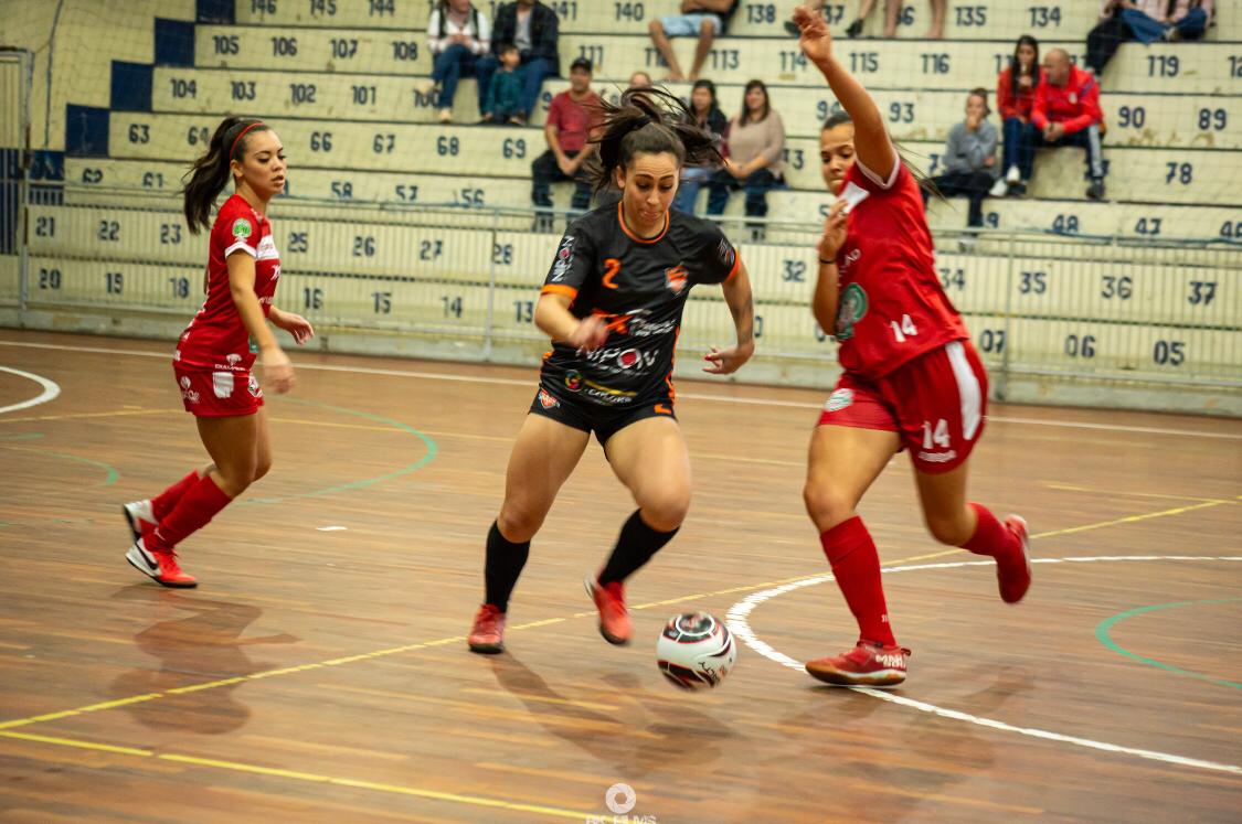 Municipal de futsal feminino neste sábado (2)