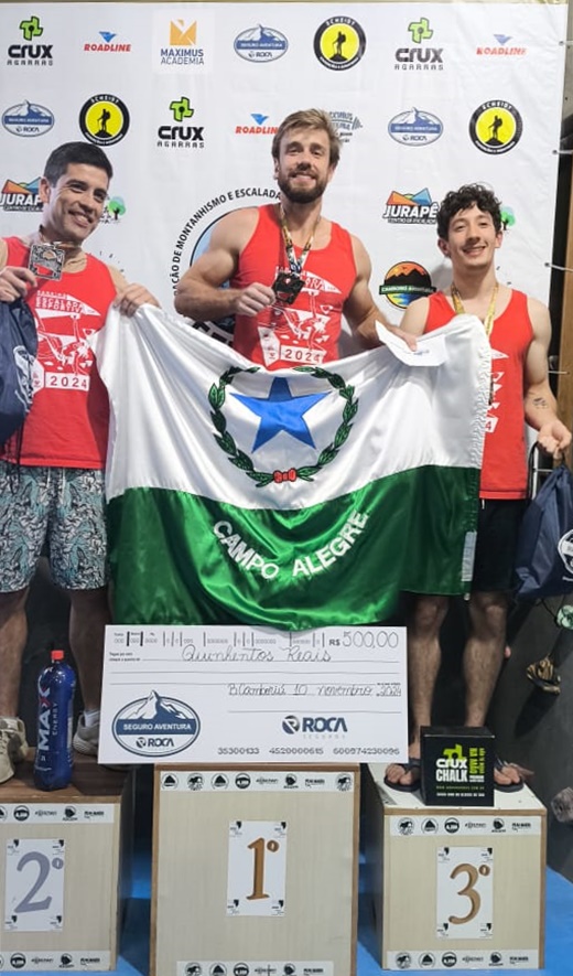 JONAS É CAMPEÃO DA ÚLTIMA ETAPA DO RANKING DE ESCALADA DE SANTA CATARINA