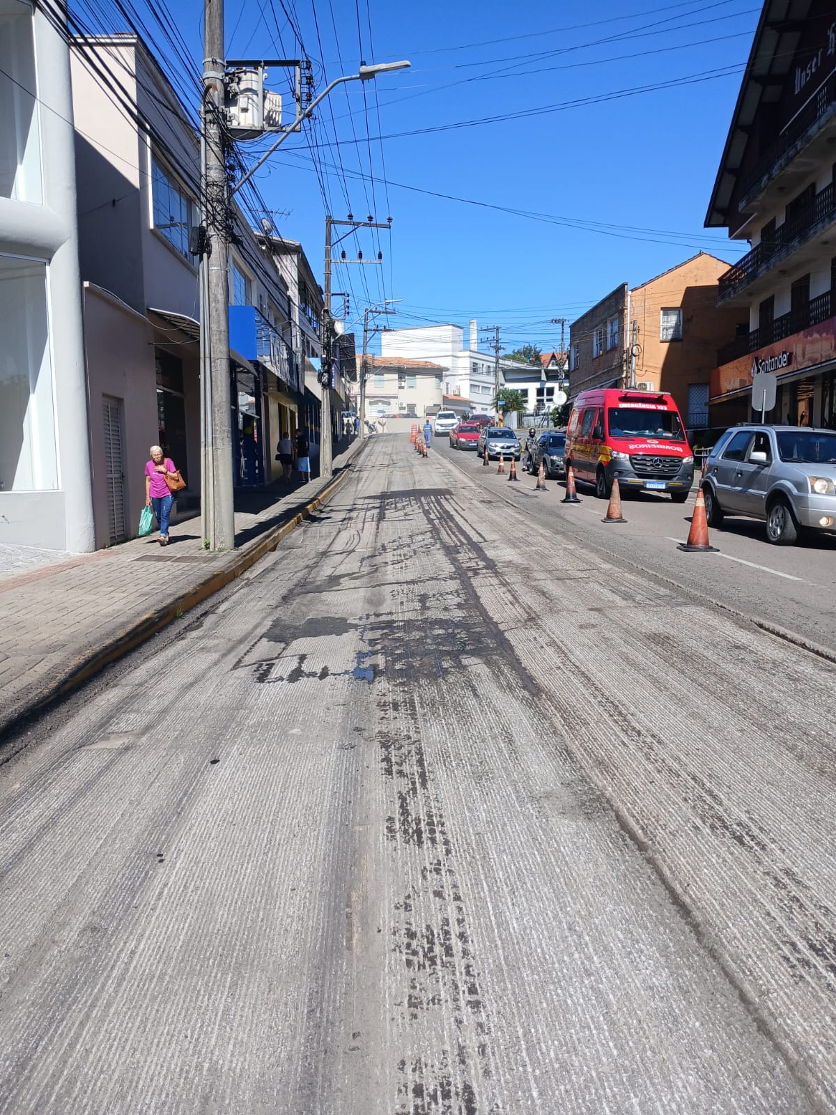 Trabalhos de recape na área central