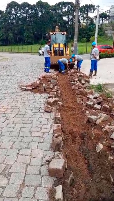 Samae realiza obras na Rua Francisco Pauli