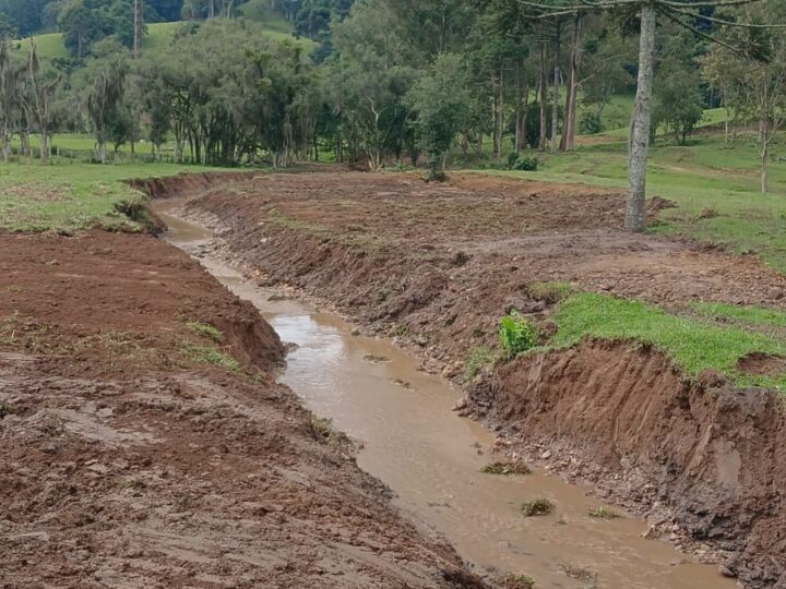 Limpeza de rios para prevenção de alagamentos